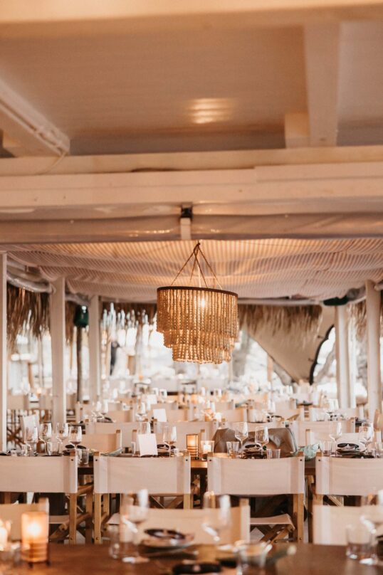 310_JIN_4803 Elegant dinner setting at Cala Maka in Puglia